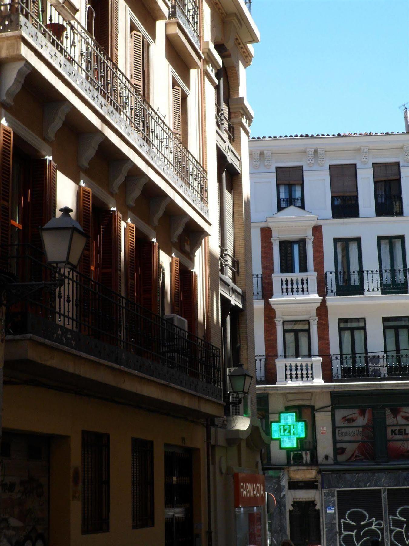 Room Canalejas Madrid Exterior foto